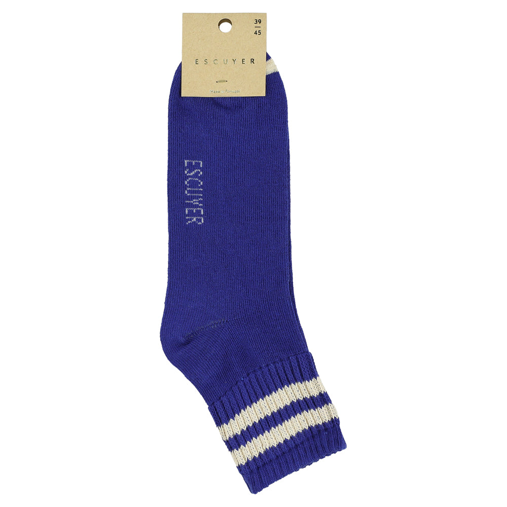 A pair of bright blue ankle socks with ecru stripes at the cuff, displaying the brand name 'Escuyer' on the side.