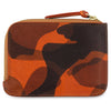 Camouflage-patterned wallet with a zipper, handmade in Portugal from Italian vegetable tanned leather