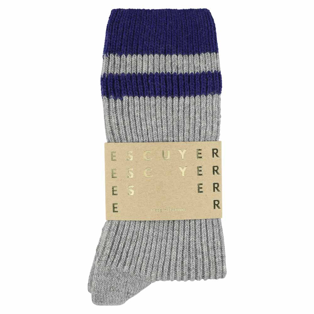 Close-up of Escuyer Grey / Strong Blue striped cashmere socks — 10% cashmere, 38% virgin wool, GRS certified recycled polyamide